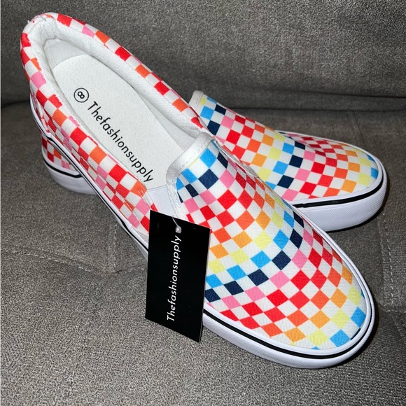 NWT Rainbow checkerboard slip on tennis shoe - Picture 2 of 7